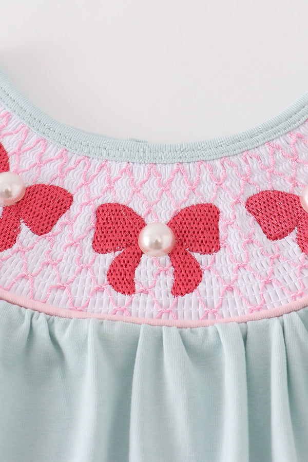 Blue bow pearl smocked ruffle shorts set