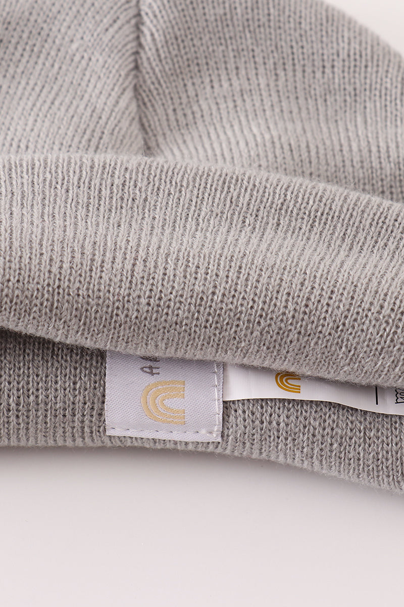 Grey ribbed basic knit beanie hat