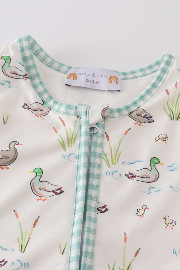 Sage duck baby gown
